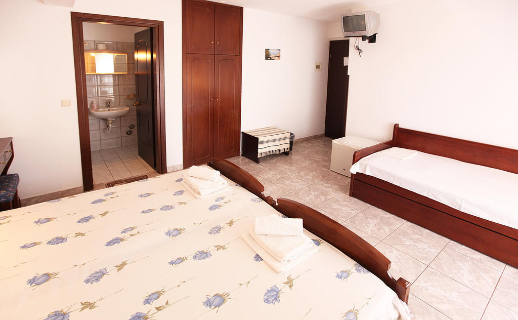 Hotel Fourkos Limenas  Zewnętrze zdjęcie